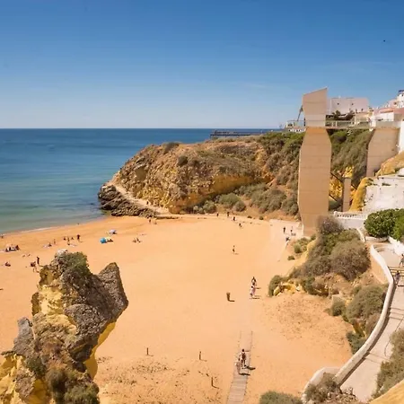 3 Min Walking To Peneco , + Pool + Wifi Apartment *
